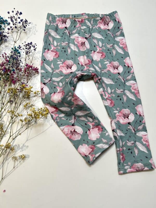 Blomstertights str 86