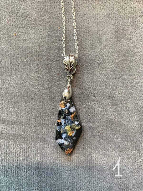 Anheng "Forget-Me-Not"