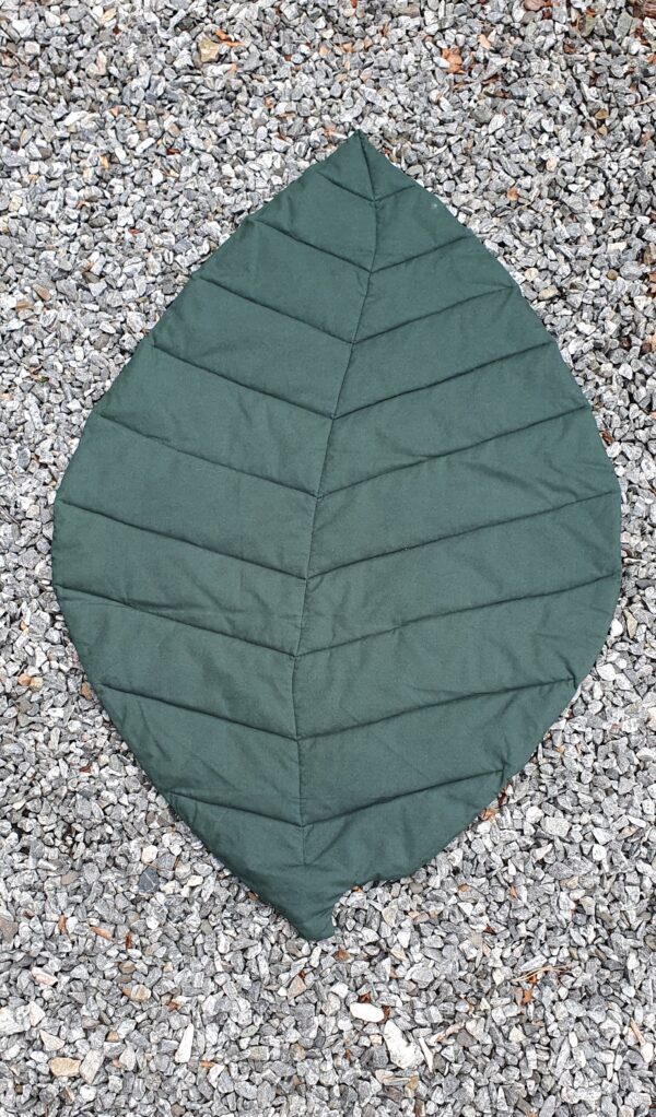 Teppe formet som et blad