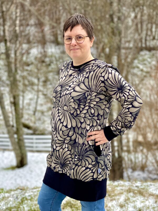 *SYS PÅ BESTILLING* Genserkjole "Hilda hoodie" str. XS - 4XL - Bilde 5