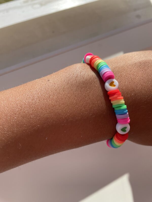 Ønsket armbånd regnbue farger med hjerter❤️🌈