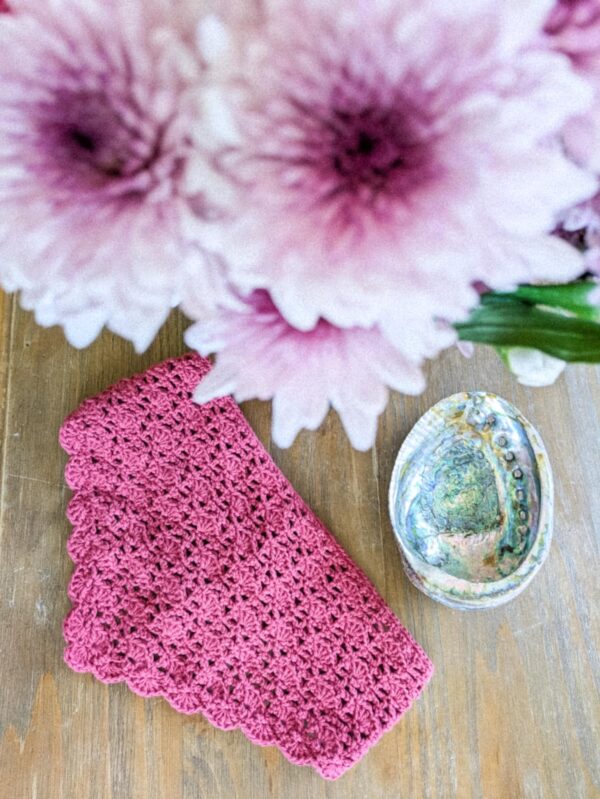 Heklet bandana
