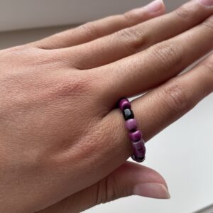 Mørke lilla og svart ring med sea beads💜🖤