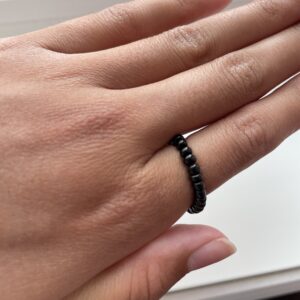 Svart sea beads ring🖤