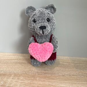 Bamse med hjerte, grå