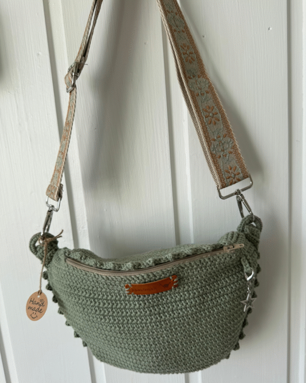 B) Crossbody/Rumpetaske - Bilde 2