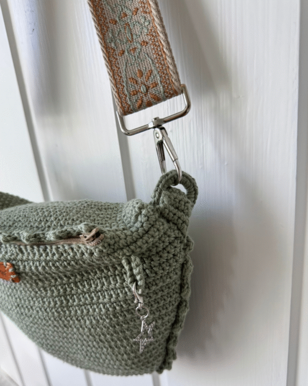 B) Crossbody/Rumpetaske - Bilde 3