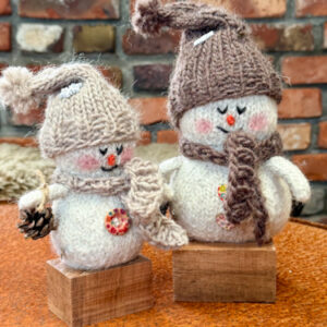 Strikkeoppskrift snømann