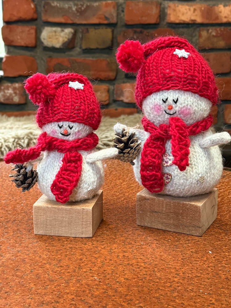Strikket snømann