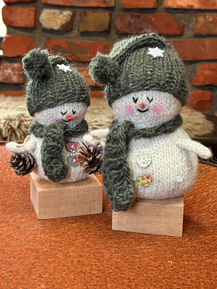 Strikket snømann