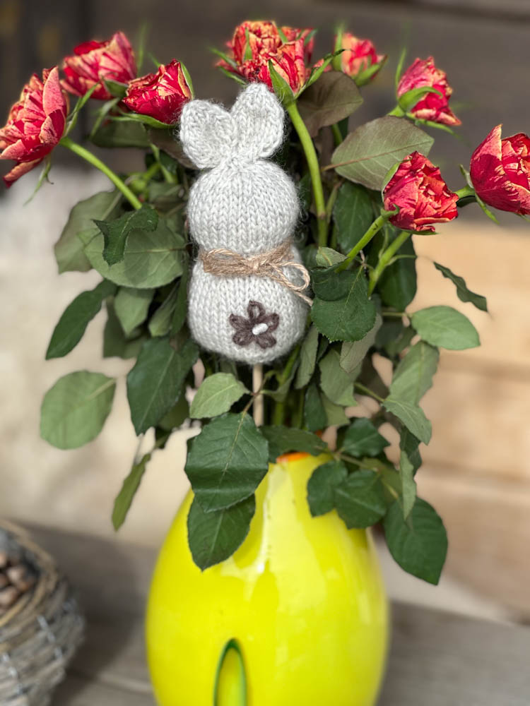 Strikkeoppskrift påskehare