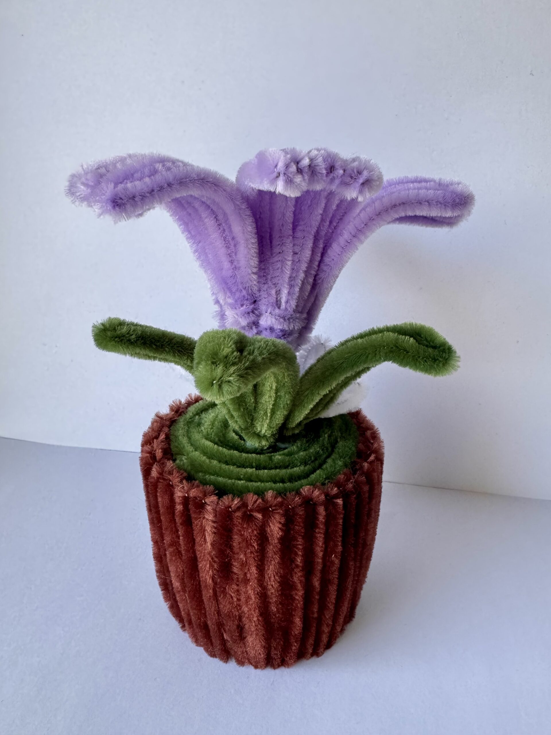 Blomsterdekorasjon- Lilla 💜 - Bilde 3