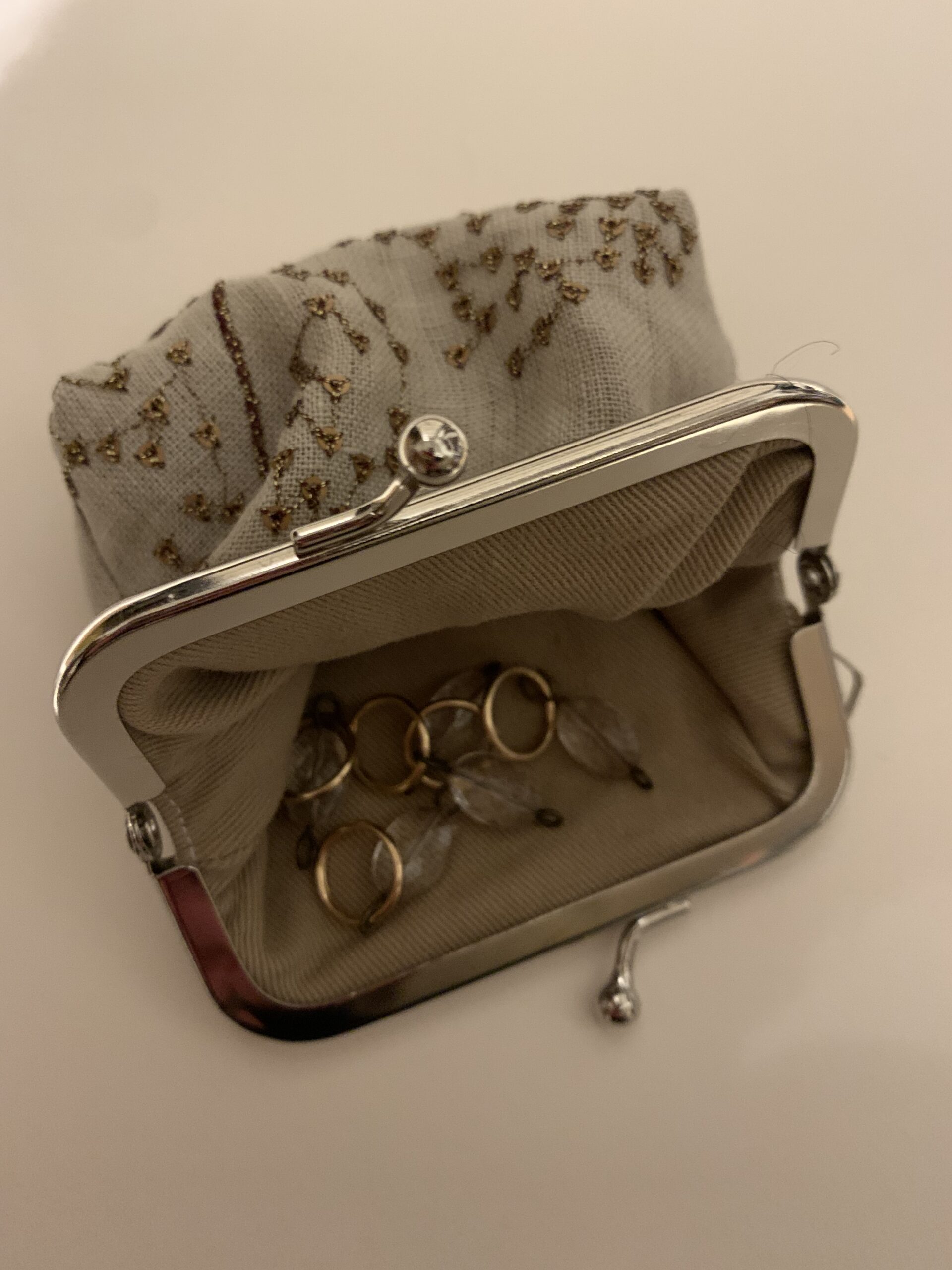 Maskemarkører og portemone